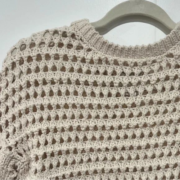 Sincerely Jules Loose Knit Cropped Sweater Size Small - Picture 3 of 5